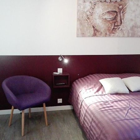 Le Bouddha Besse Bed & Breakfast Bagian luar foto