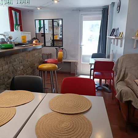 Le Bouddha Besse Bed & Breakfast Bagian luar foto