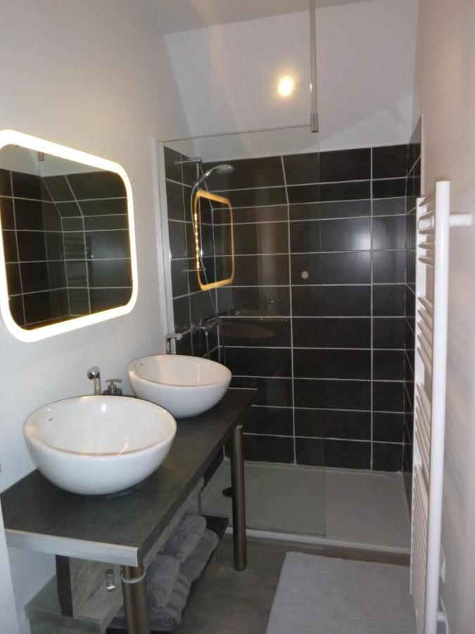 Le Bouddha Besse Bed & Breakfast Bagian luar foto