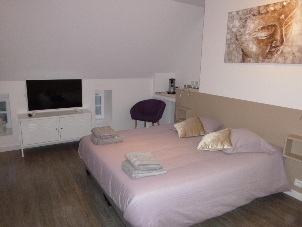 Le Bouddha Besse Bed & Breakfast Bagian luar foto